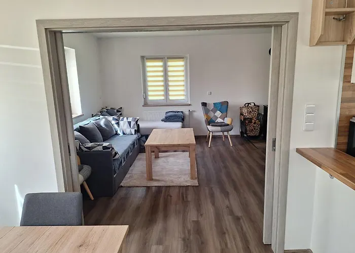 Apartment V Plane